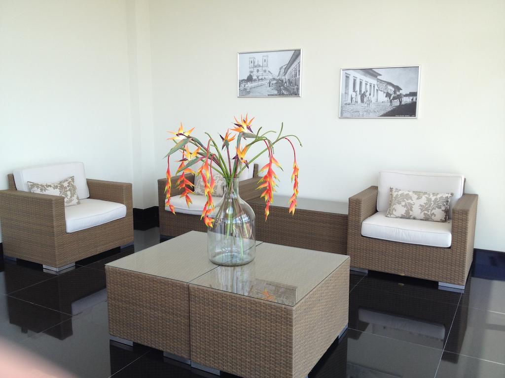 Porto Feliz Executive Hotel מראה חיצוני תמונה